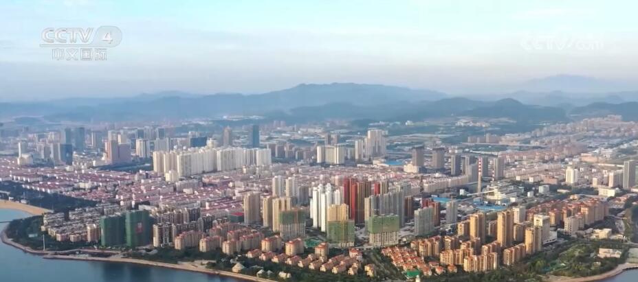 政策“组合拳”支持房地产市场平稳运行